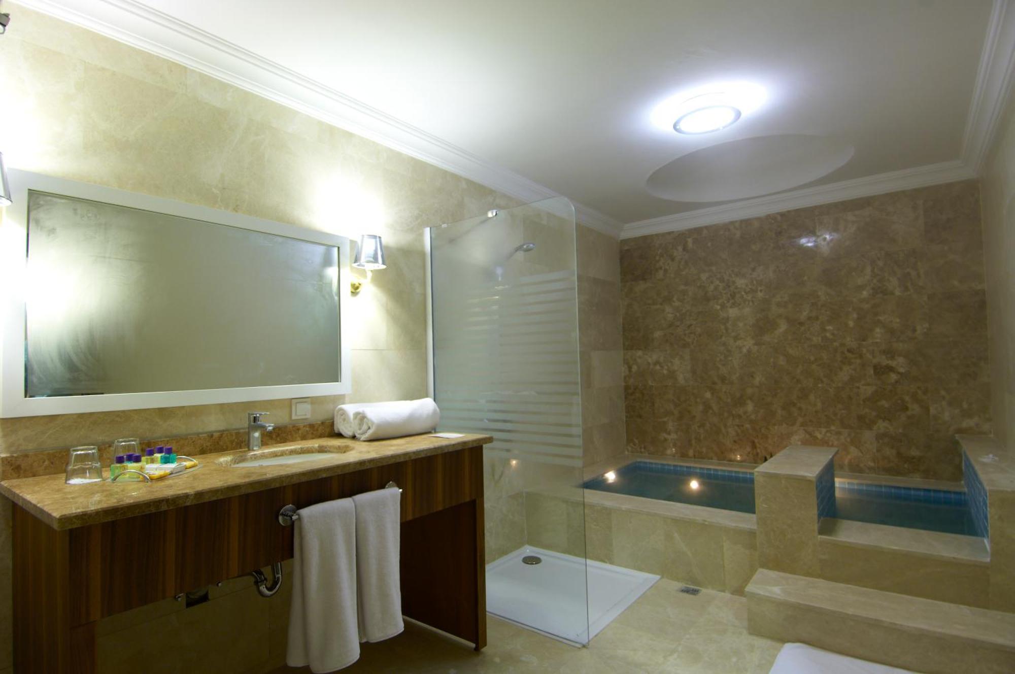 Safran Thermal Resort Сандикли Экстерьер фото